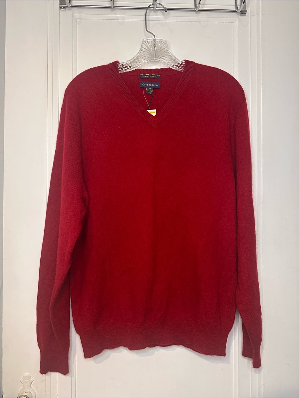 Club Room 100% Estate Cashmere Red V-Neck Sweater Mens Size M NWT